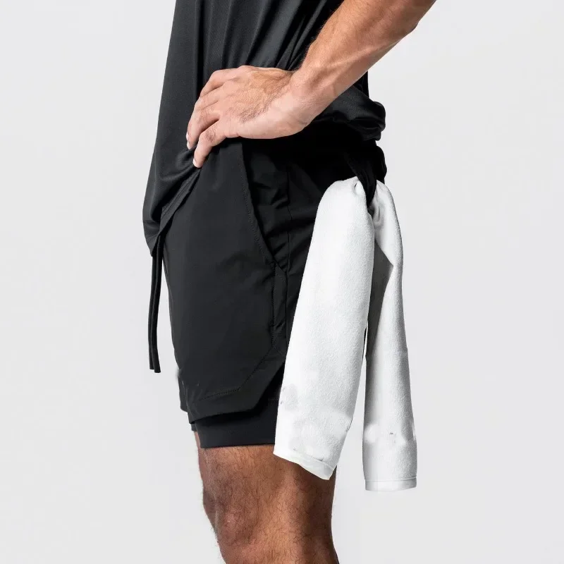 Spodenki do biegania Męskie oddychające siłownie Kulturystyka Trening Trening Oddychający Fitness Fitness w stylu amerykańskim Spodenki sportowe 2 w 1