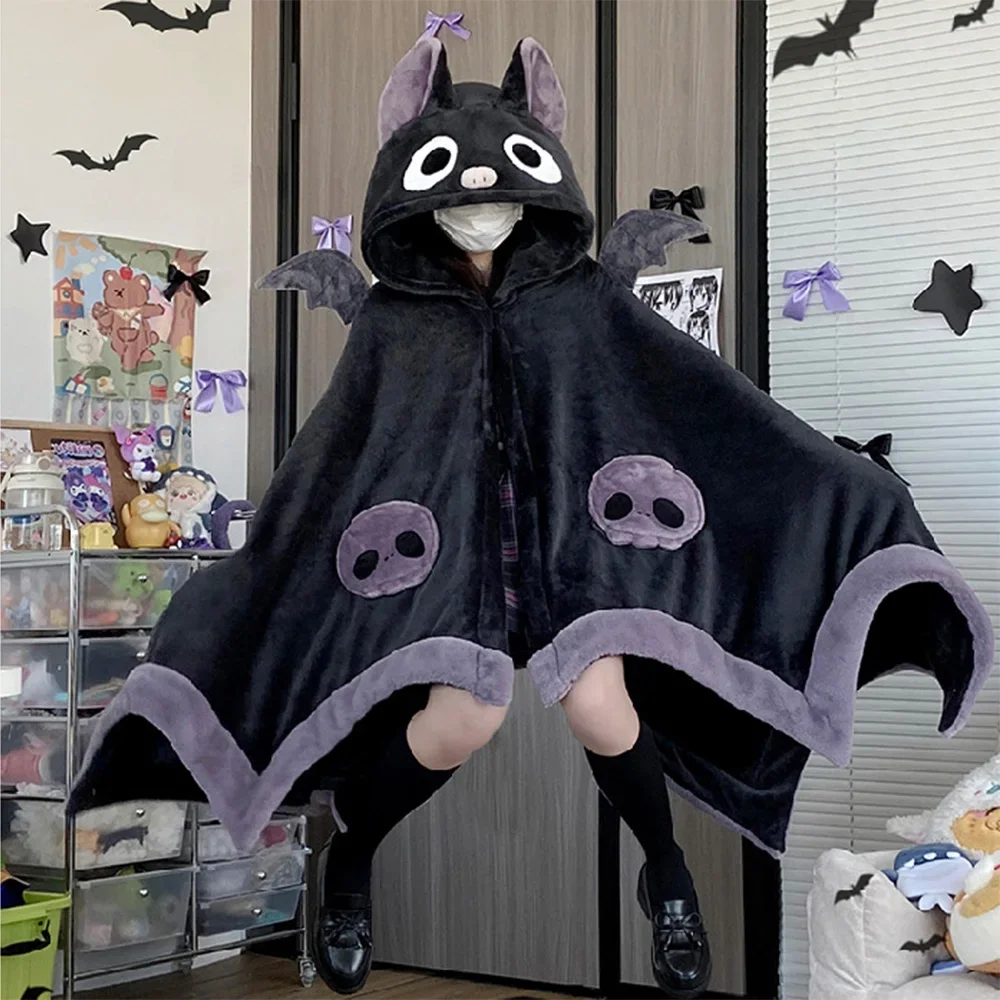 

Halloween Bat Air Conditioning Blanket Coral Velvet Nap Coat Cape Wearable Blankets Cartoon Cute Creative Pajamas Night-robe