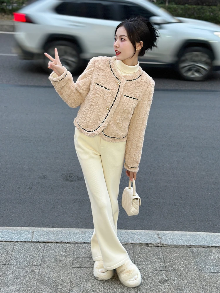 

Ele round Ne Lamb Fur down Jaet Women's Faionable Quilted Coat ort Sle Commute Wind Winter New Arrival