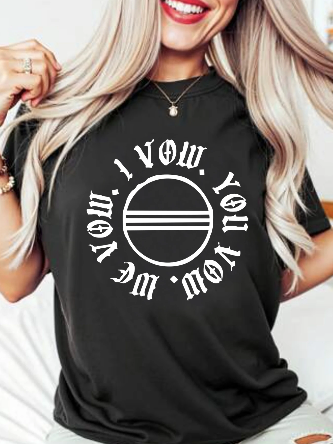 

English letter pattern round neck plus size women T-shirt short sleeve trend printing elastic half sleeve T-shirt