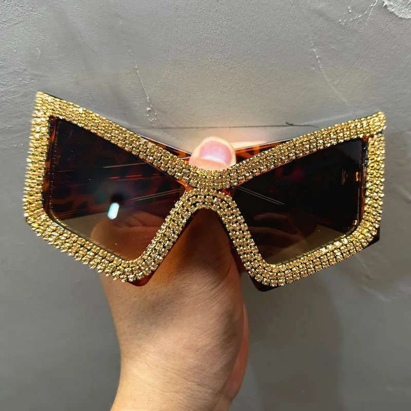 Diamant Quadrat Sonnenbrille Frauen Luxus Strass Großen Rahmen Sonnenbrille Weibliche Outdoor UV Schutz Kristall Damen Brillen – Detail 8