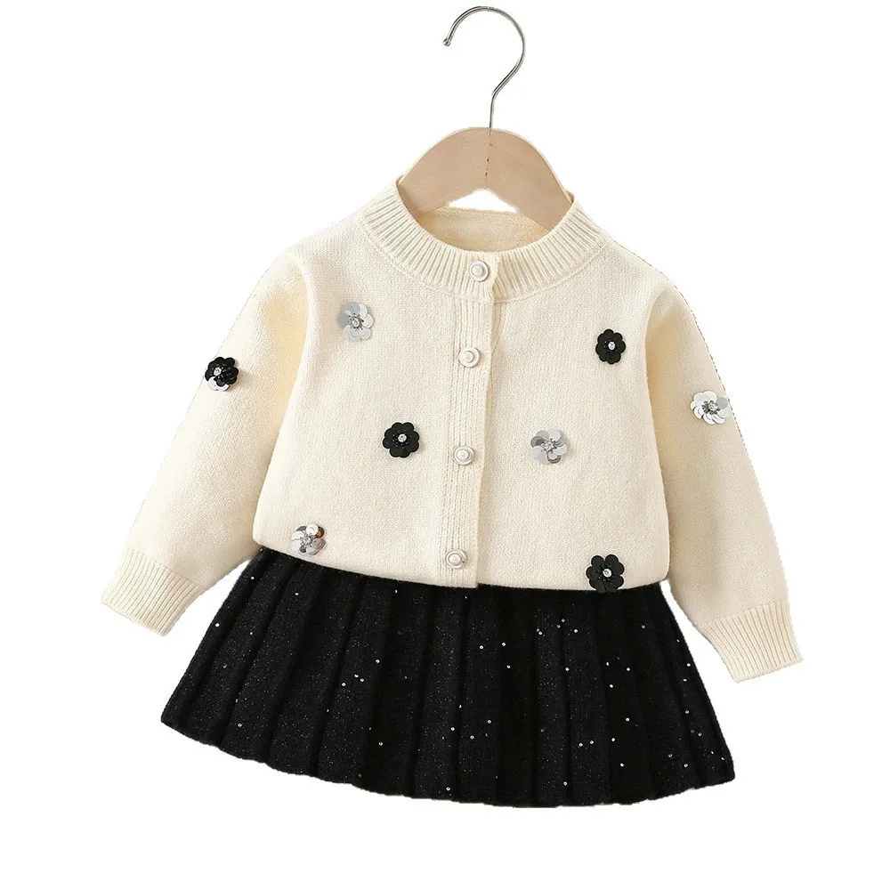 Girls' 2026 Autumn/Winter New Korean Version Baby Girl Pearl Flower Knitted Cardigan Shining Half Skirt Two Piece Set 6