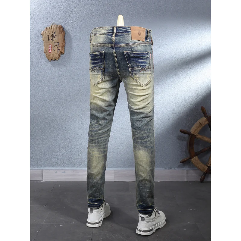 

Модные винтажные простые и универсальные маленькие мужские джинсы прямого кроя в стиле ретро с царапинами и эластичными маленькими брюками