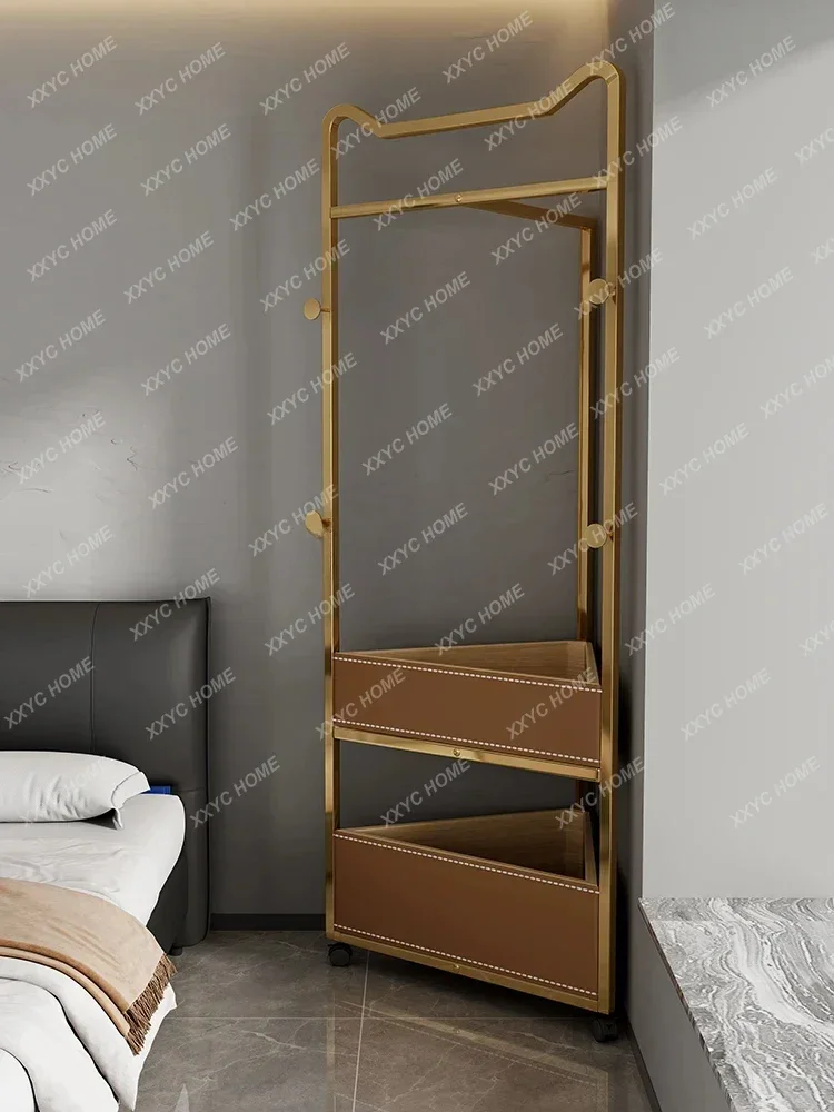 

Light Luxury Stainless Steel Movable， Corner Coat Rack Saddle Leather， Storage Floor Clothes Rack
