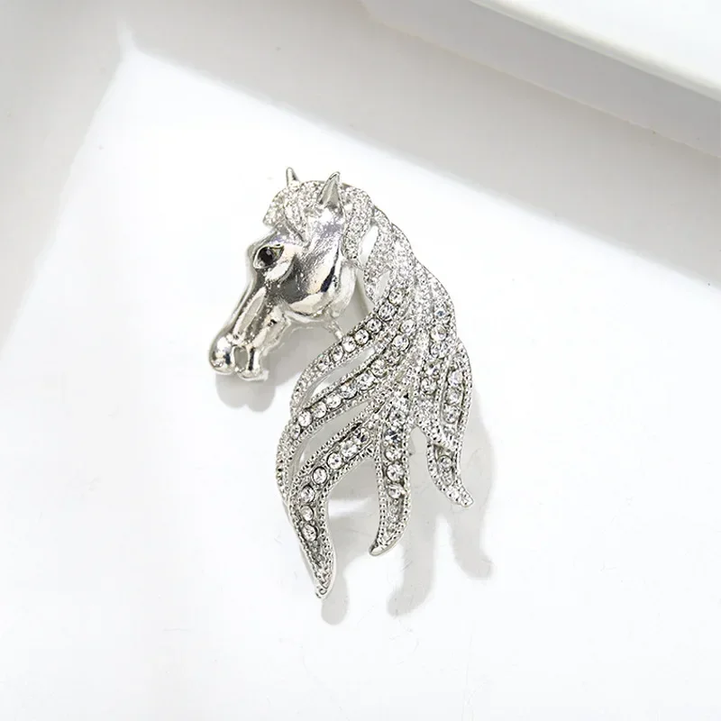 Exquisite Zircon Horse Head Animal Brooch for Men and Women Suit Dress Badge Pin Fashion Jewelry Gift