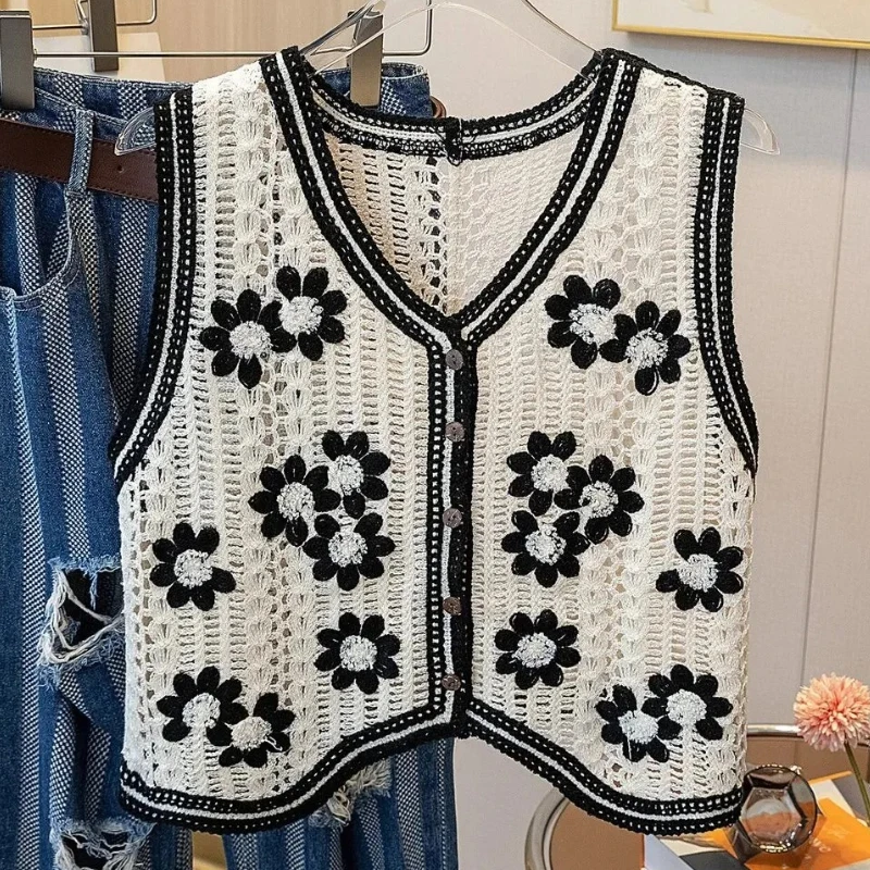 

Floral Crochet Waistcoat for Women Sheer Button Front Sleeveless Open-knit Top Teen-girl Summer Boho Vacation Outfit