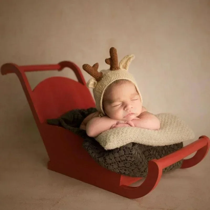 Newborn Photography Furnitures Christmas Theme Red Sleigh Cart Disassembly Wooden Background Decor Chair Baby Photoshoot Props