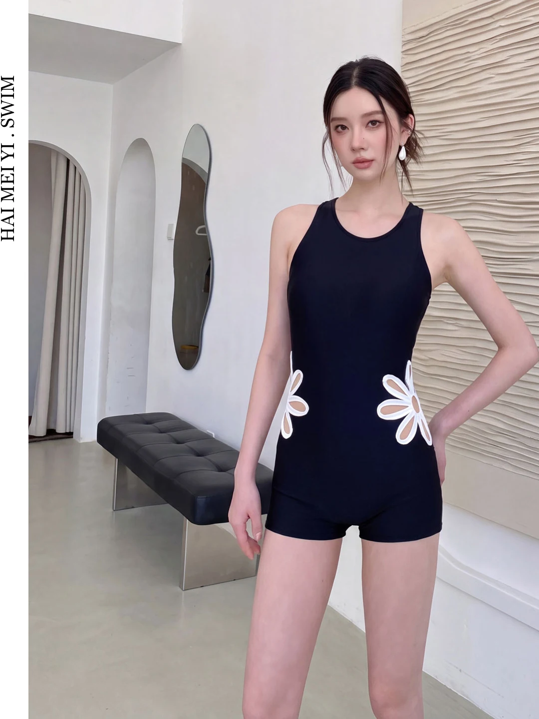 2026 New Style Conservative Bikini Swimsuit Women's Hot Spring Vacation Swimwear Slimming Belly Covering Small Chest