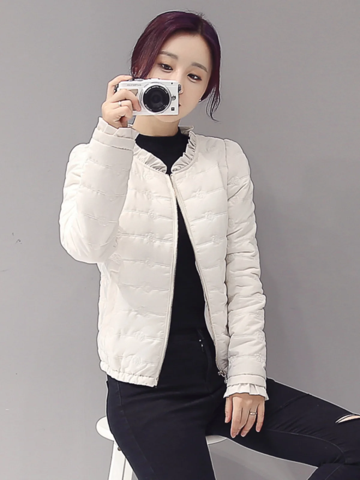 

Women's Winter Jaet 2024 New Sle Thin down Cotton Coat ort Fit Lightweight Winter Outerwear Zipper Closure ort Length