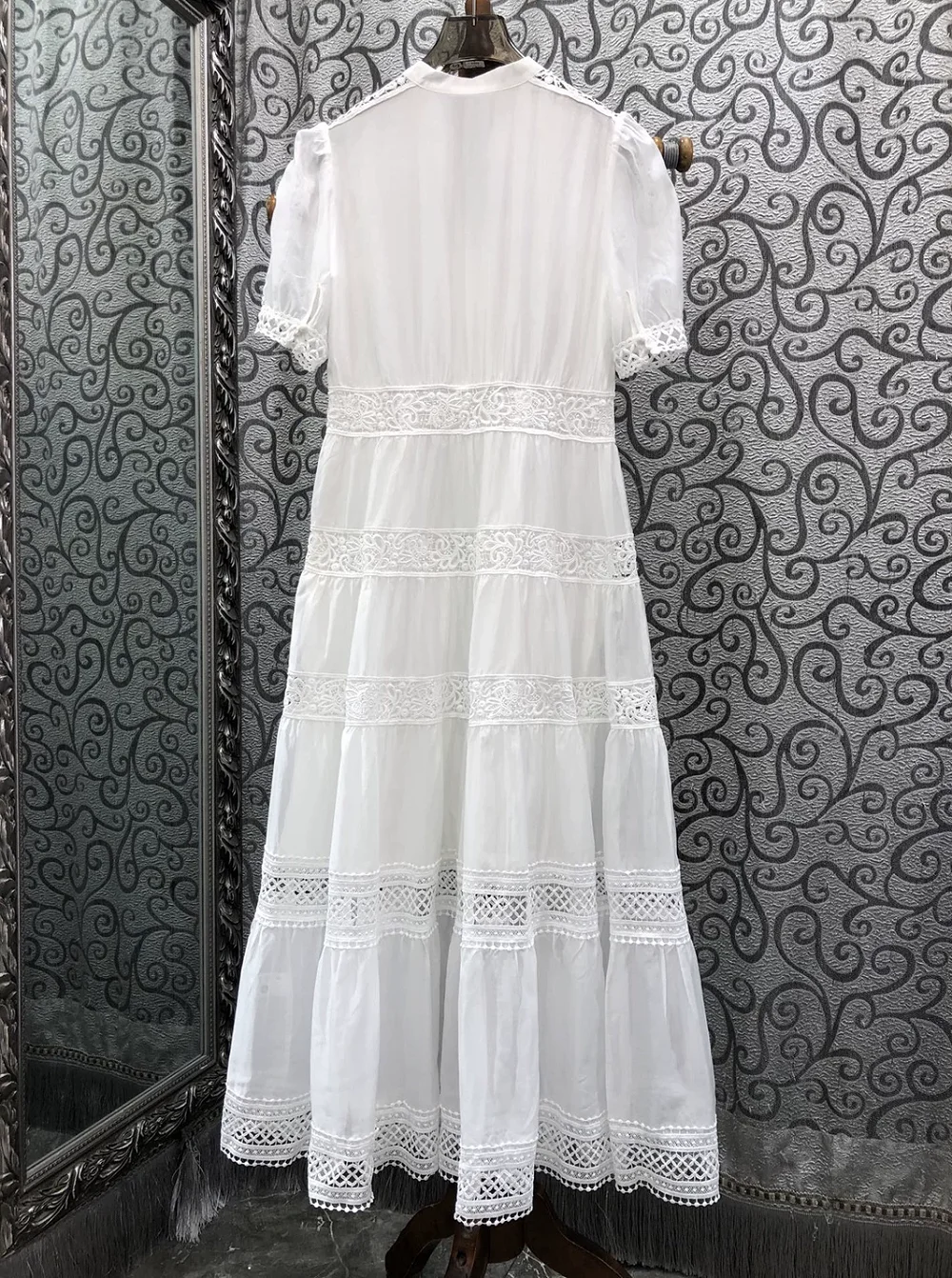 White Long Dress 2026 Summer Fashion Style Women V-Neck Hollow Out Lace Embroidery Patchwork Short Sleeve Beach Long Maxi Dress