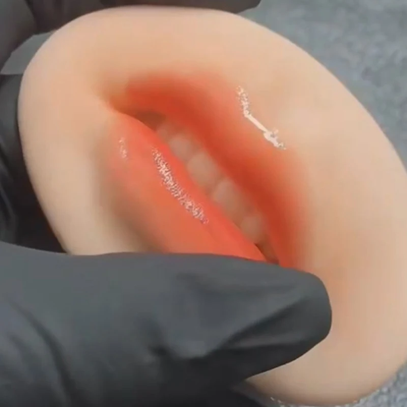 1 szt. Silikonowa skóra do ćwiczeń microbladingu 3D, wielokrotnego użytku, solidny blok do ust do treningu PMU dla początkujących, tatuażu i makijażu permanentnego.