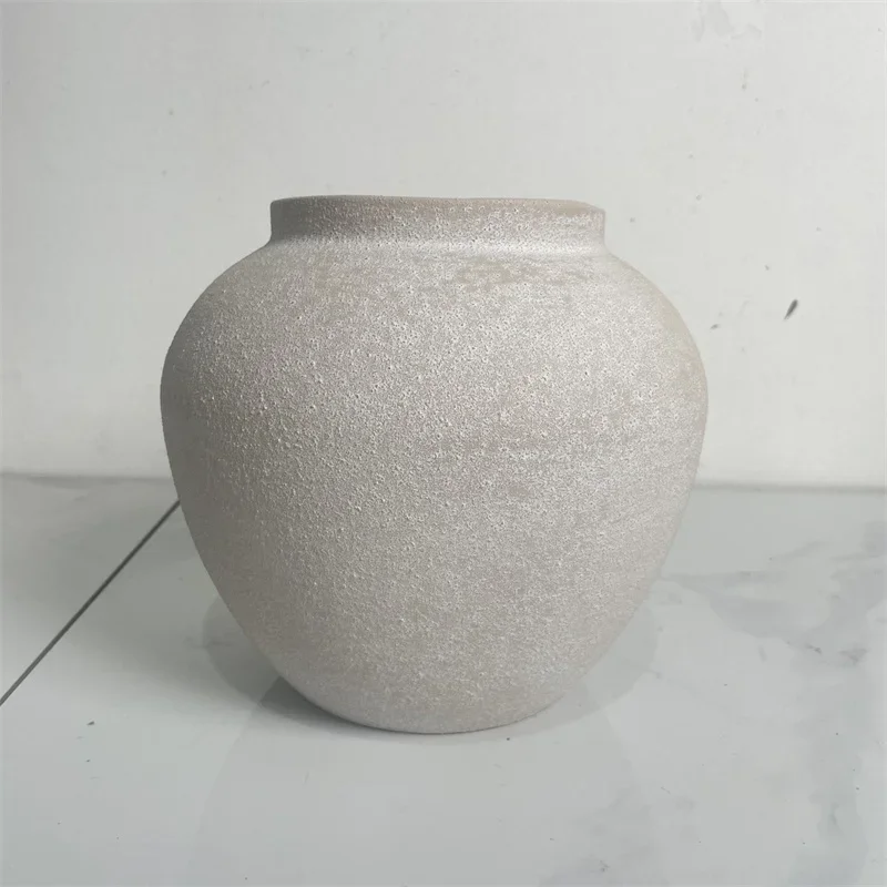 Matte Black Metal Vase, Ideal for Dried Flowers Gift for Wedding Home Spa Votive Candle Gardens Home Living Room Decoration Home