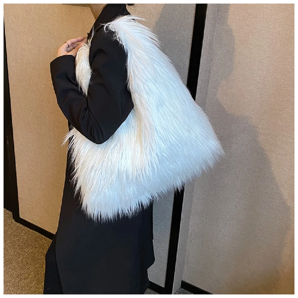 Ladies 2023 Shoulder Handbag Winter Faux Fur Women\'s Crossbody Bag Long Plush Large Capacity Fluffy Luxury Design Tote Handbags