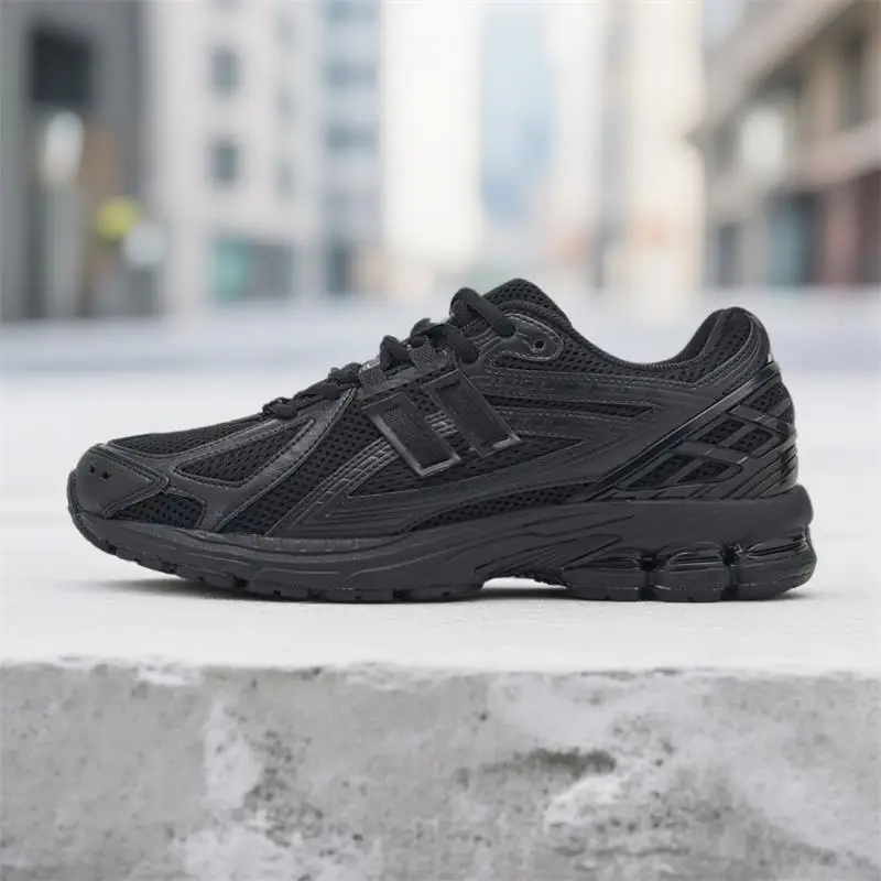 

Lined WarmFashion mesh chunky sneakers, breathable trend, suitable for fitness