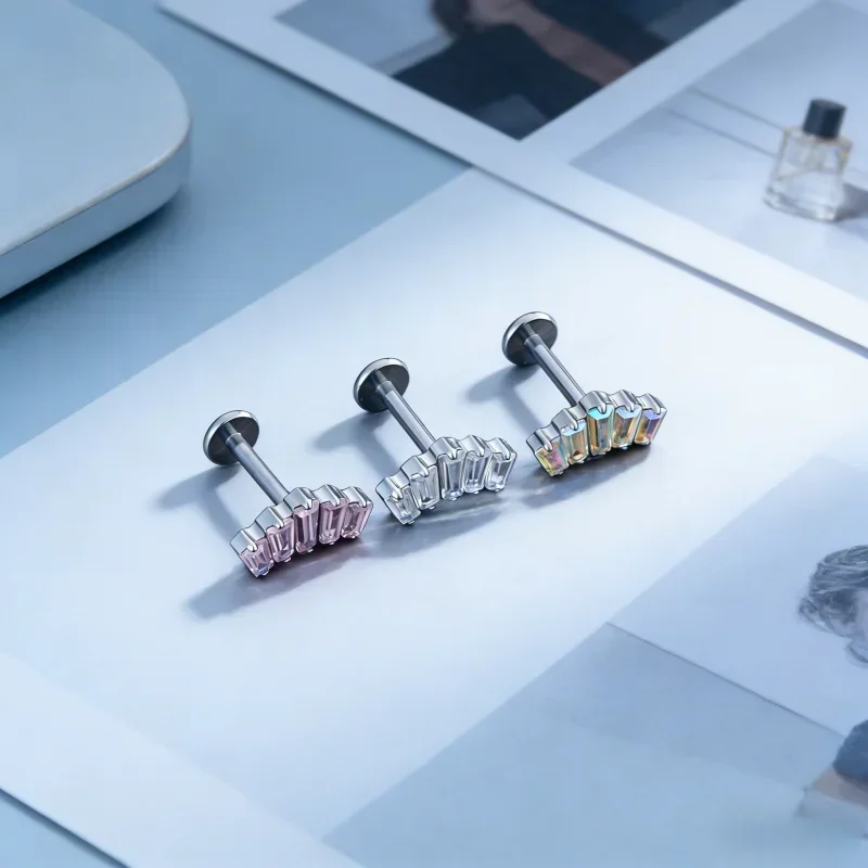 ASTM F136 Titan Quadratischer Kronen-Lippenpiercing-Ring 16G CZ Labret mit Innengewinde für Tragus, Helix, Knorpel, Nase, Ohrringe – Detail 5