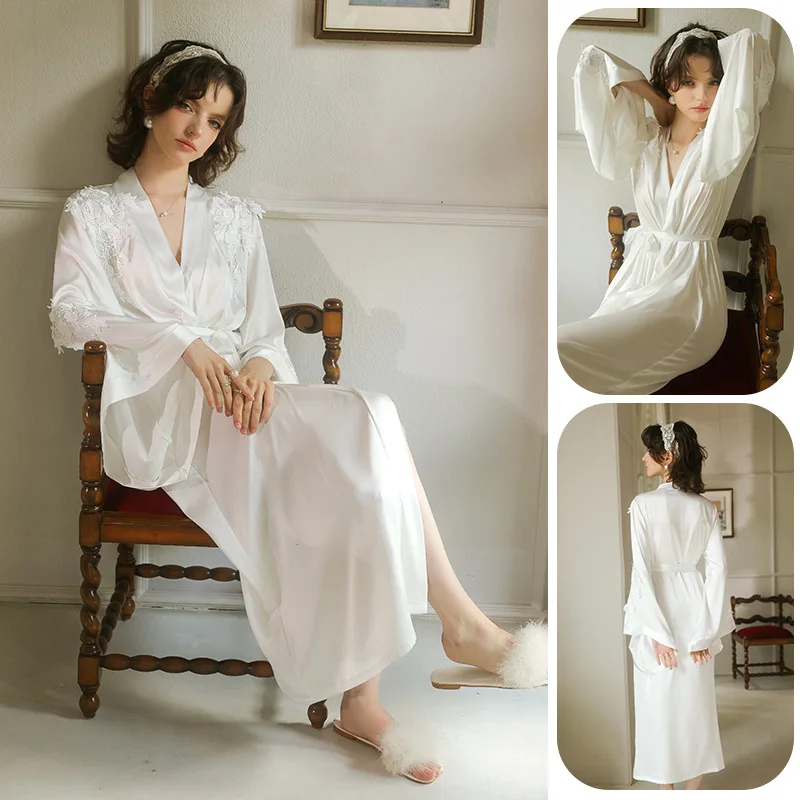 

2025 Bride Wedding Robe Satin Bathrobe Gown Embroider Flower Lace Kimono Intimate Lingerie Loungewear Female Elegant Home Wear