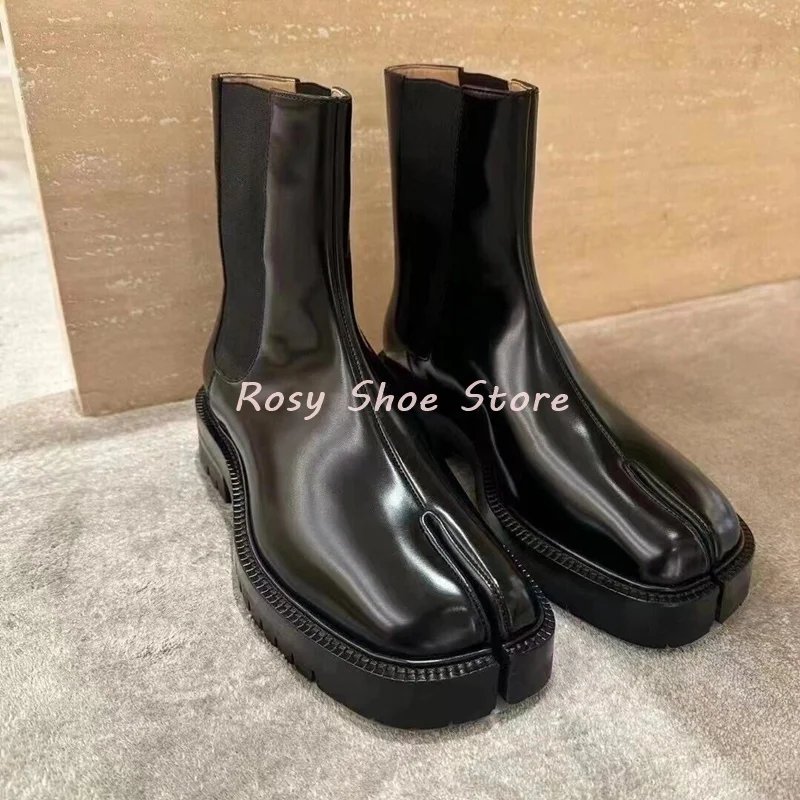 

Men's Thick Sole Patent Leather Waterproof Trendy Tabi Booties Stretch Slip On Quirky Split Toe Boot Autumn Winter Handsome Boot