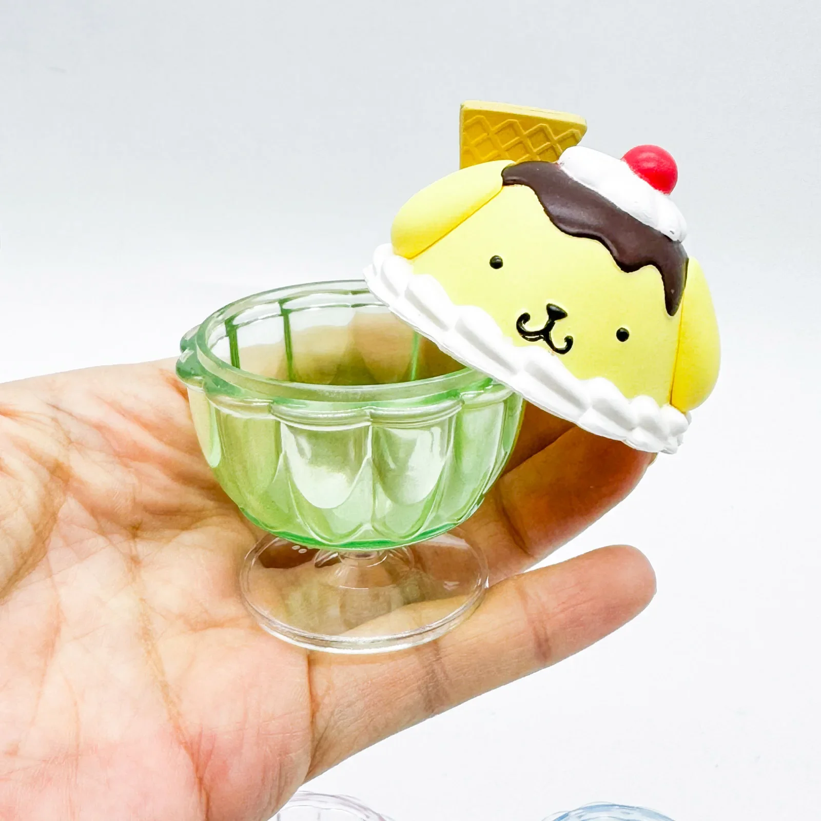 

Hello Kitty My Melody Pompompurin Cinnamoroll Десертное мороженое Mystery слепая коробка Подарки Игрушечная модель Аниме Фигурка Коллекционные украшения