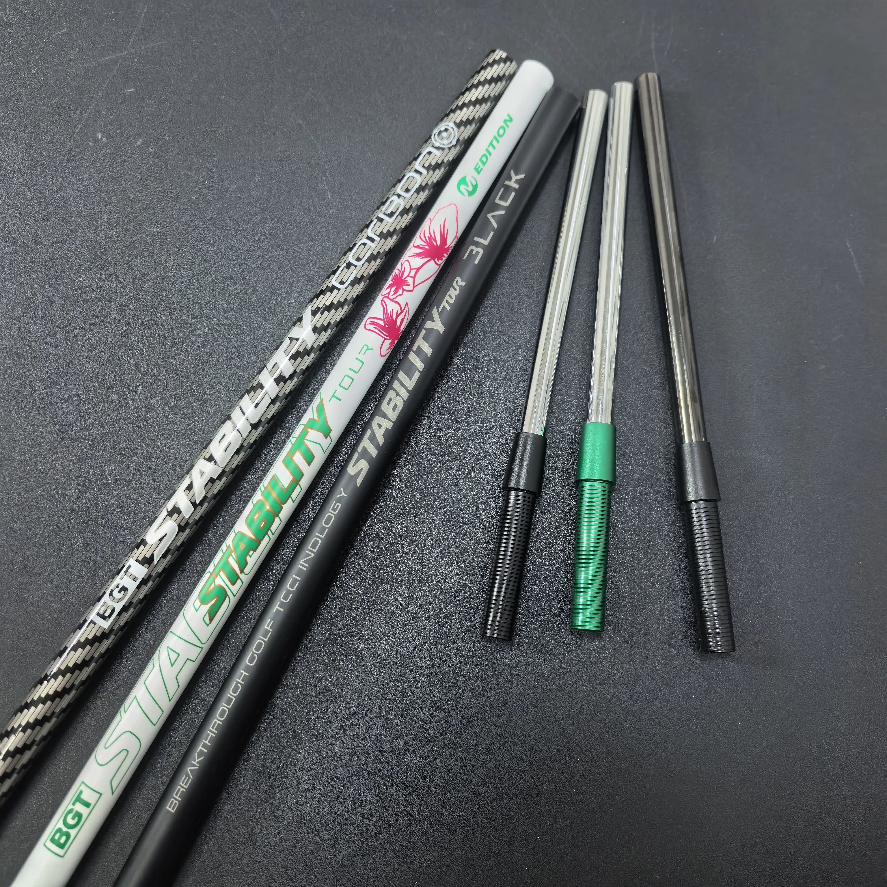 Golf-Putter-Schaft, STABILITY Edelstahl- & Carbonfaser-Schaft, 37,5 Zoll/95,3 cm Weiß & Schwarz Golfschläger-Schaft – Detail 2
