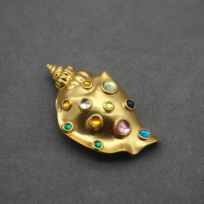 American Niche Antique Conch Marine Jewelry Colored Glass Earrings Brooch Set