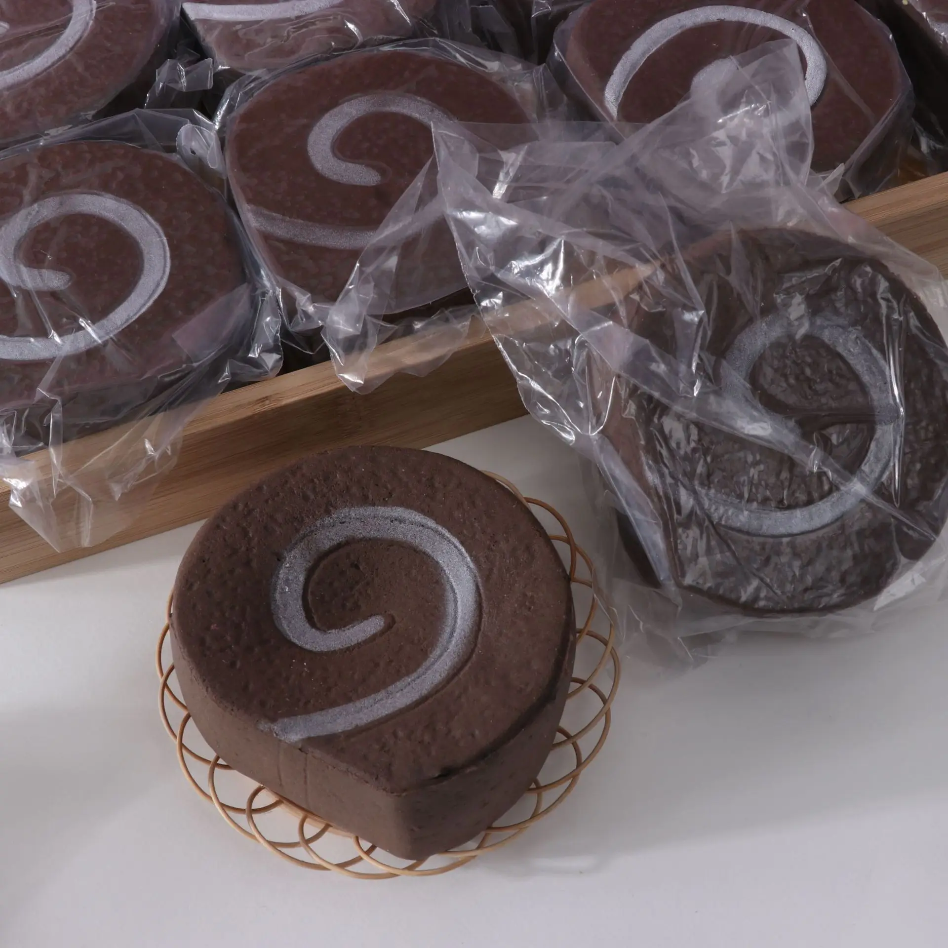 مضحك لينة كعكة الشوكولاته لفة ضغط لعبة الإبداعية الجدة محاكاة الغذاء انتعاش بطيء الإجهاد الإغاثة الاسترخاء تنفيس لعبة الكمامة