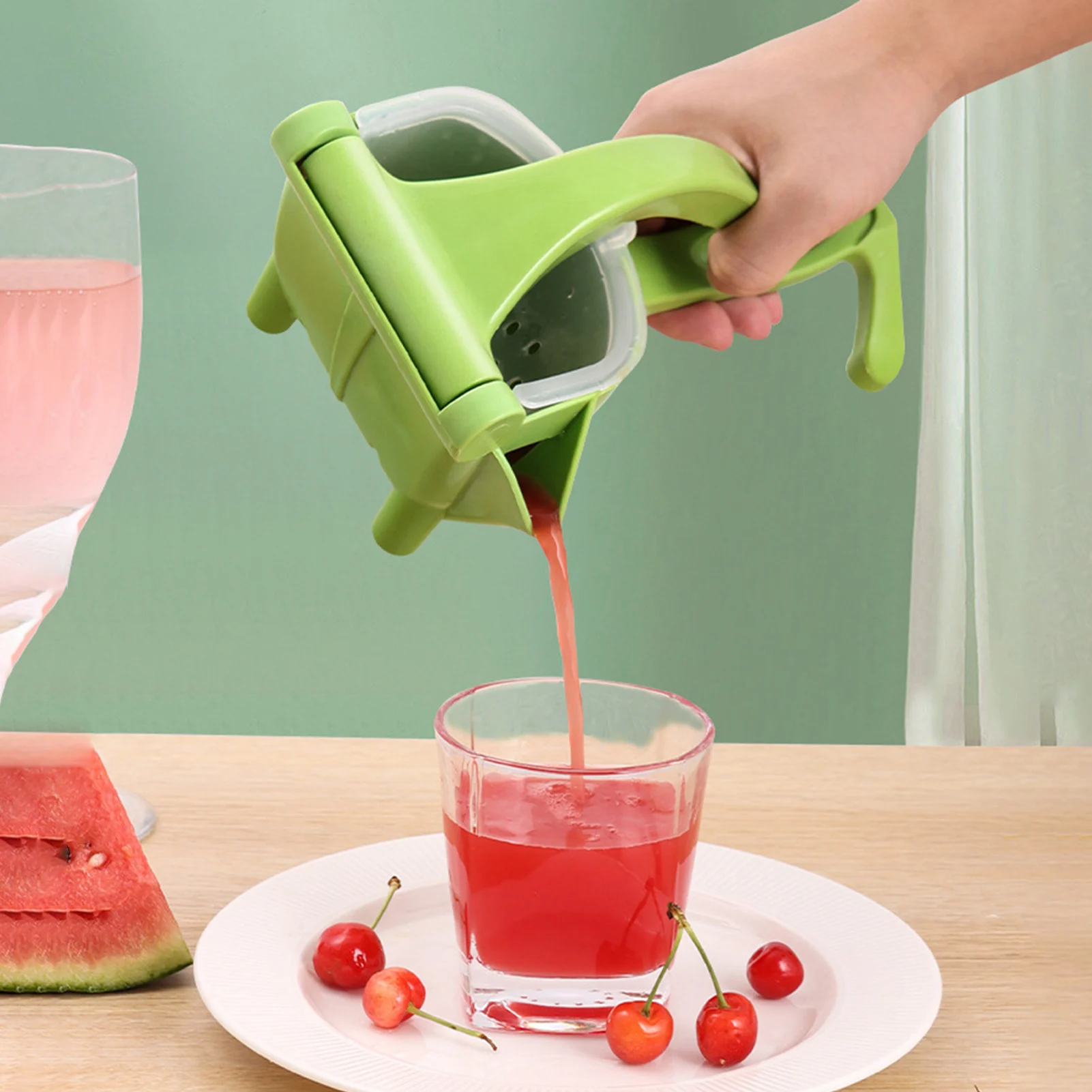 

Juice Squeeze Green Multifunctional Juicer Handheld Non-electric Lemon Squeezer Fruit Vegetable Small Juicer Manual Juicer