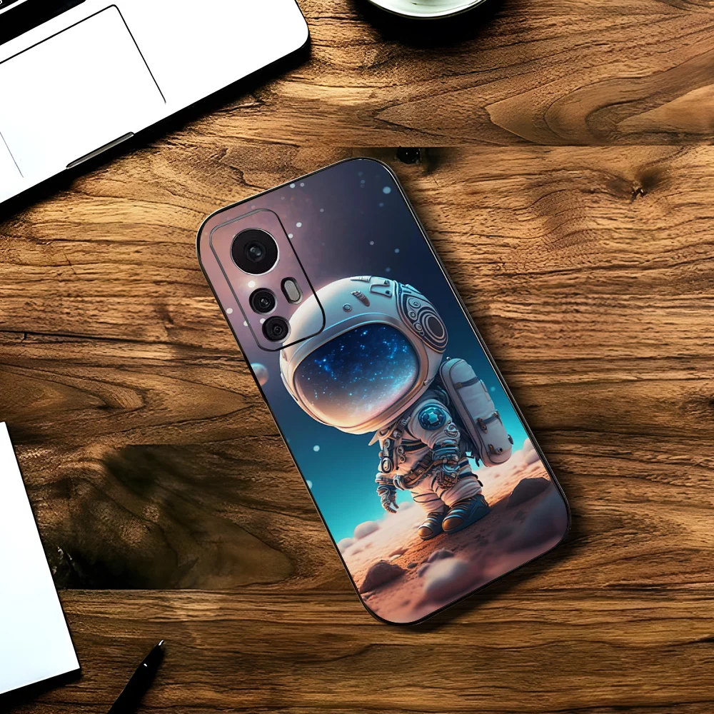 Astronaut Phone Case For Xiaomi 11 Redmi Note 11 5G 8T 9A 9 10T Note8Pro Note9 12SUltra Black Case