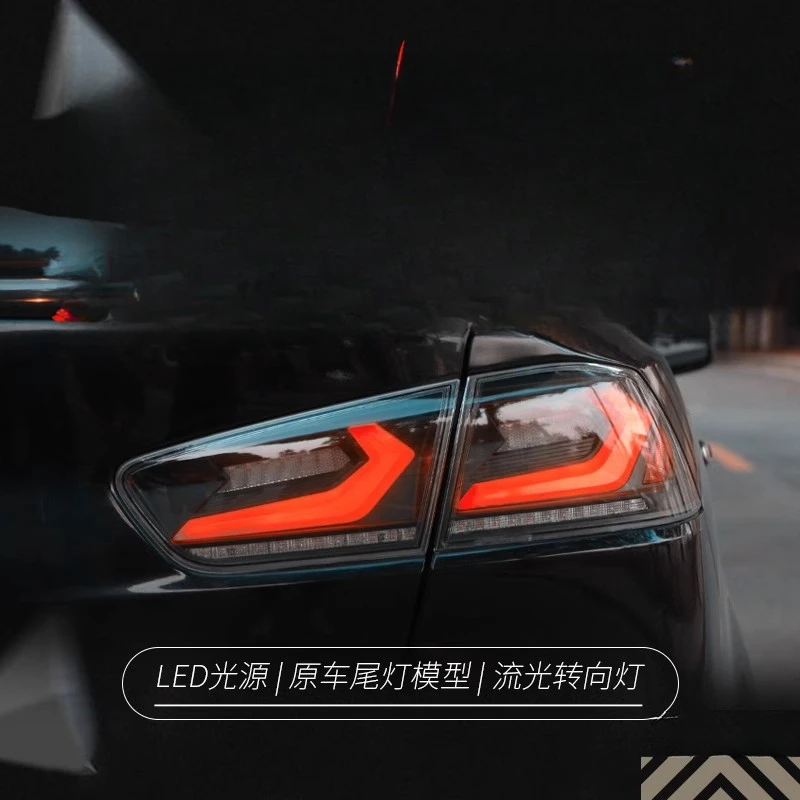 Ensemble de feux arrière LED adaptés à Mitsubishi Lancer, Style Corvette modifié EVO, clignotants coulants