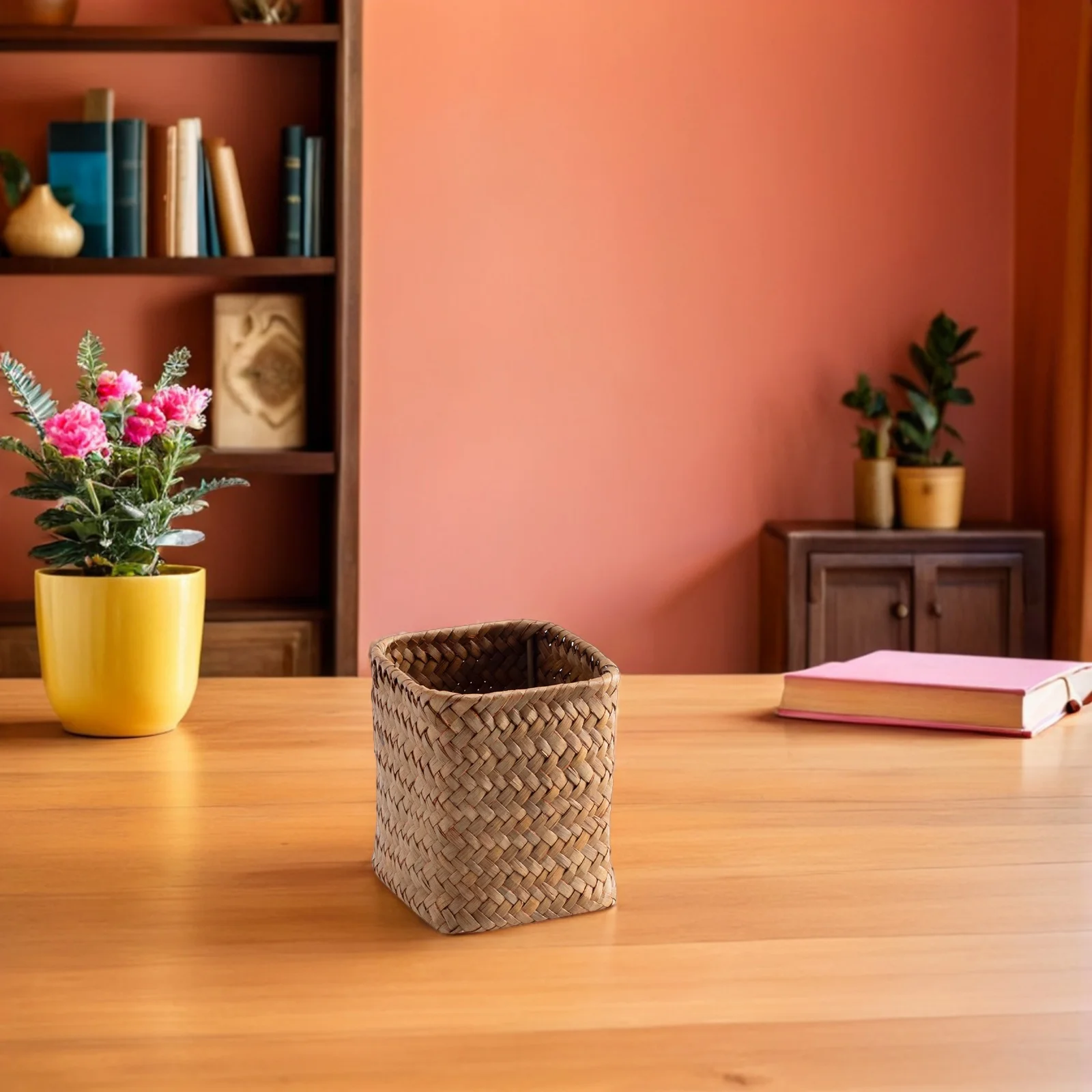 

Exquisite Straw Pen Holder for Desk - Rustic Style Pencil Organizer with Multiple Compartments for Stationery Makeup Brushes