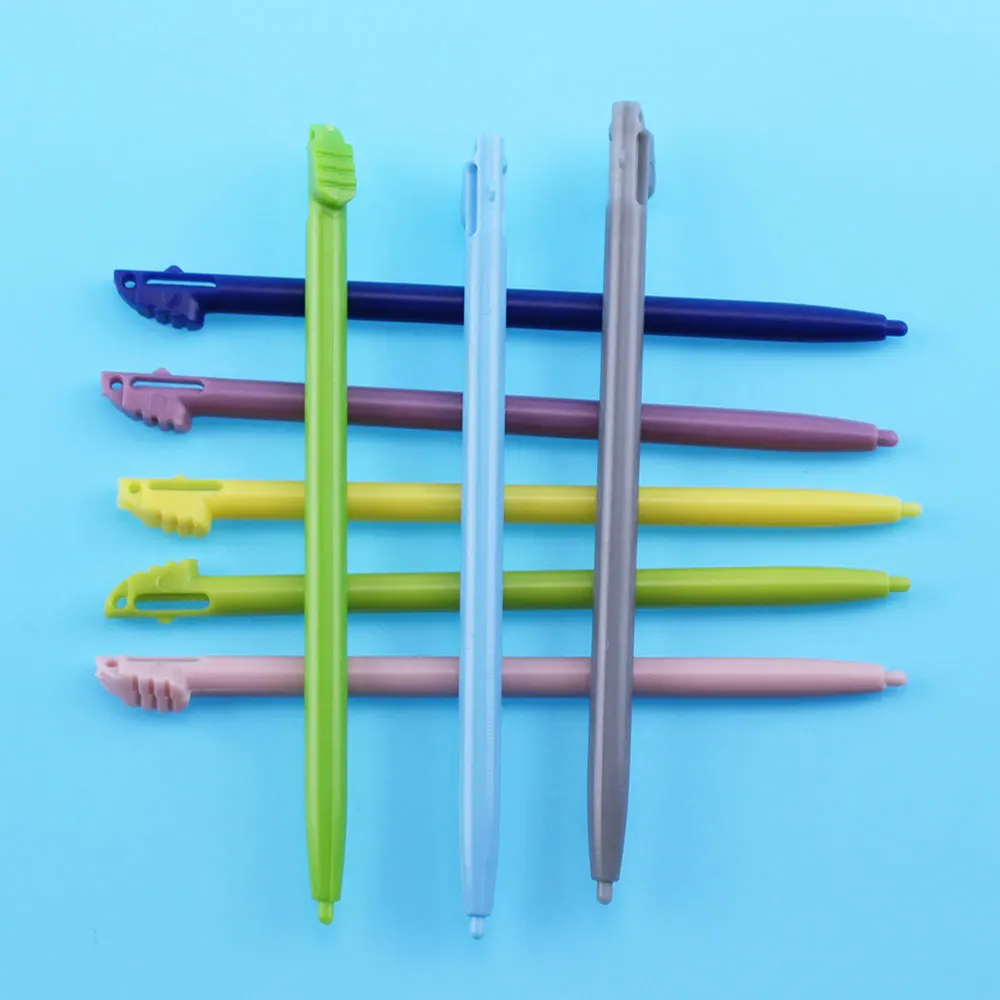 2 PCS  Touch Stylus Pen 8 Colors For  3DS XL Plastic Game Video Stylus Pen Game Accessories
