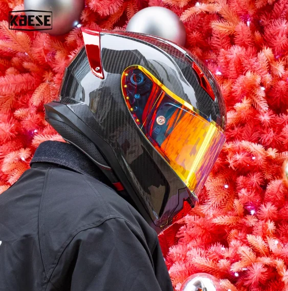 

Сверхлегкий высококачественный анфас мотоциклетный шлем из углеродного волокна, уменьшает усталость шеи, длительные поездки, подходит с козырьками лавовово-красного цвета