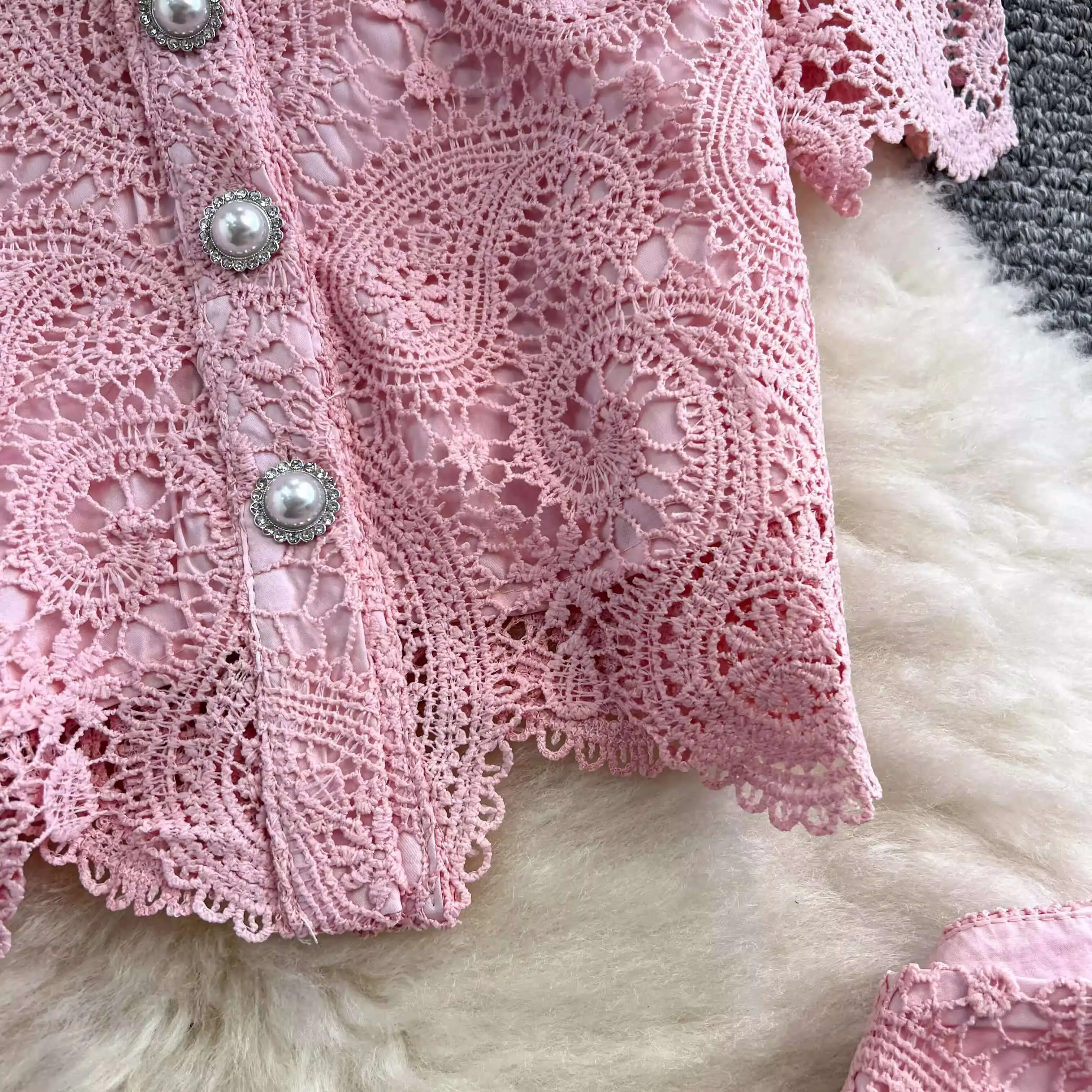 エレガントなパールロングドレススーツ女性 2 点セット夏半袖花刺繍レースシャツ A ラインミディスカートセット