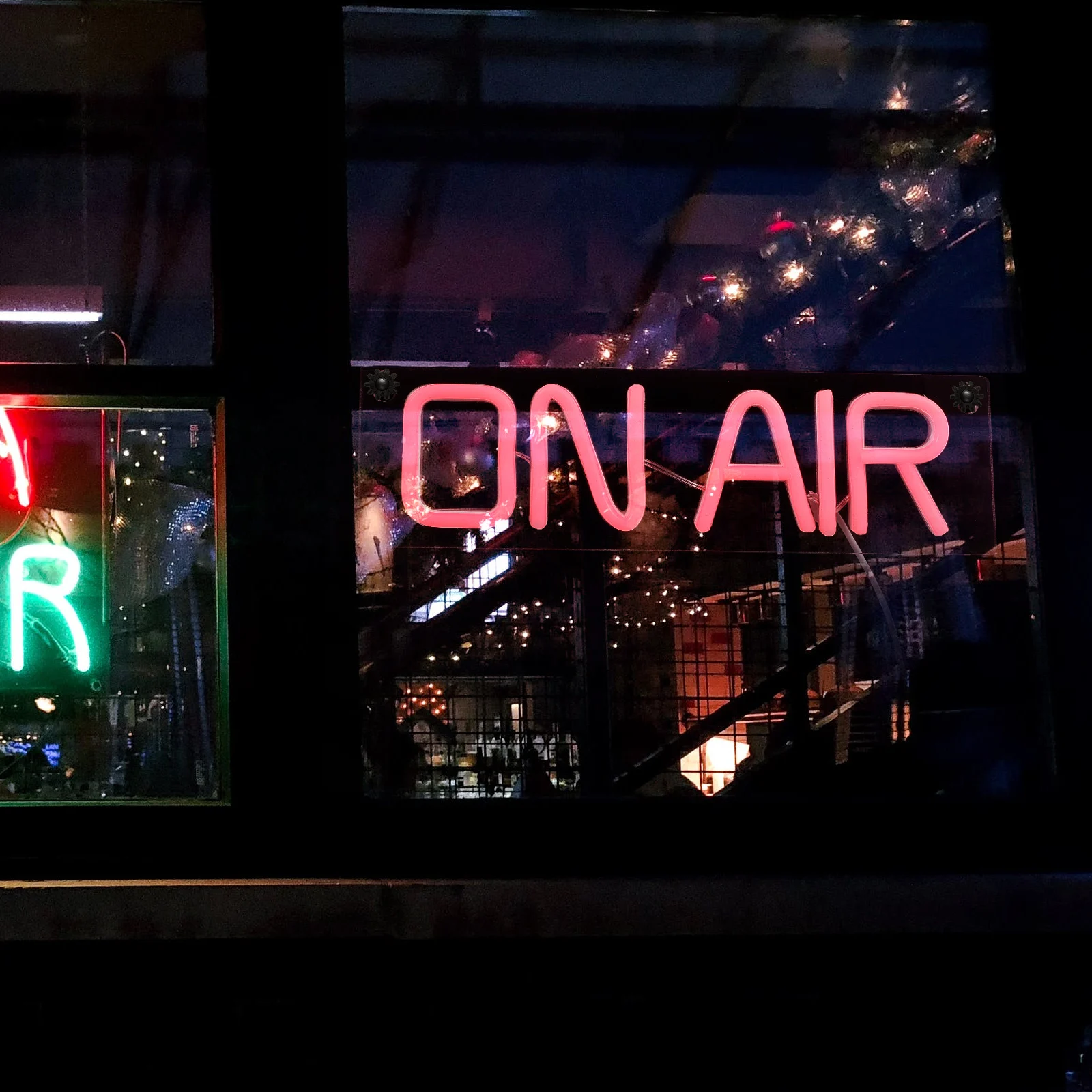 Neon Night Lamp Neon Lamp Letter Bar Decor USB Powered Durable Small Night Light Chic Distinctive