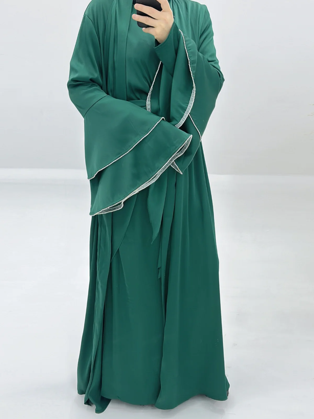 مجموعة السفر العربية Sle Belted Dr جنوب شرق آسيا دبي رداء طويل تنورة طويلة تي شيرت مجموعة ملابس سياحية دبي بوليستر...