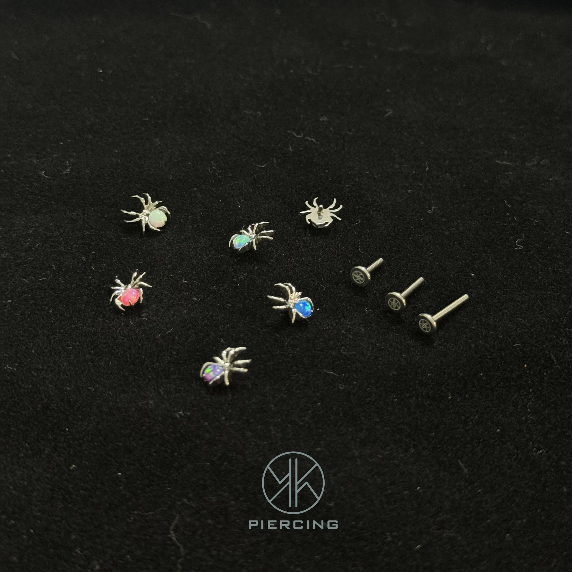 1pcs F136 Titanium 18G 16G Opal Spider design Earnail Internal Thread Earrings Studs Lip Nail Perforated Jewelry