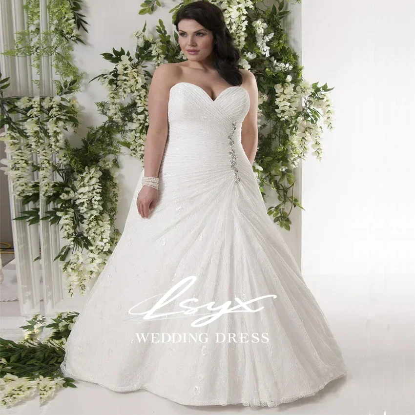 Plus Size Strapless Sweetheart Ruched Wedding Dress Beaded Side Detail Sparkling Tulle A Line Ball Gown Skirt with Chapel Train