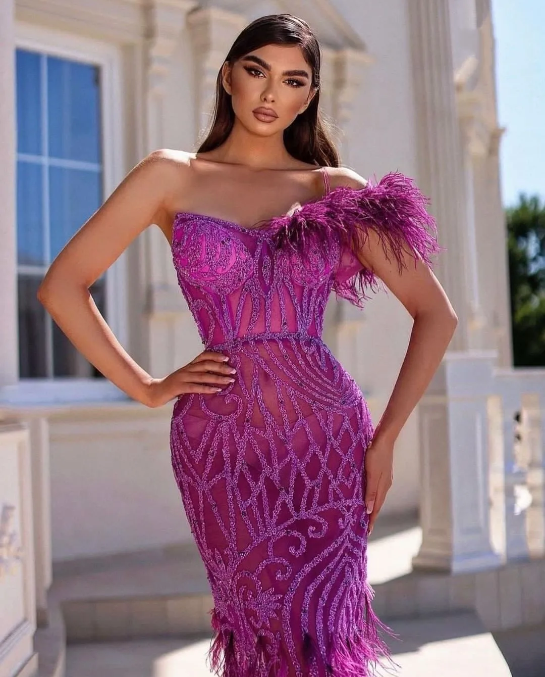 Viola elegante abito da ballo senza maniche senza spalline innamorati 3D pizzo Feathr abiti da sera Sexy abiti moda su misura