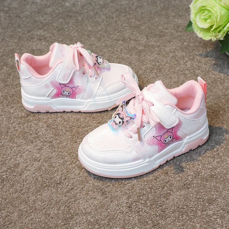 Sanrio trampki dla dzieci buty dziewczynek buty dla małego dziecka modne na co dzień lekkie, oddychające miękkie sportowe buty do biegania dla dzieci