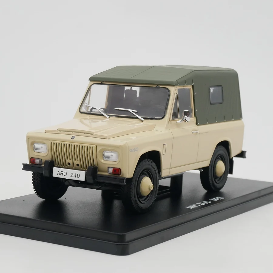 

Diecast IXO 1:24 Scale Aro 240 1978 Romanian Jeep Off-road Vehicle Alloy Car Model Collectible Toy Gift Souvenir Display