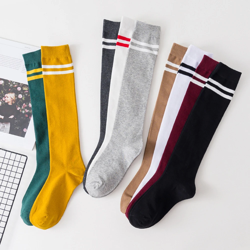 Lange Knies trümpfe Strümpfe Frauen einfarbig gestreift Casual Sports warme atmungsaktive Waden socken koreanische Mode japanischen Stil