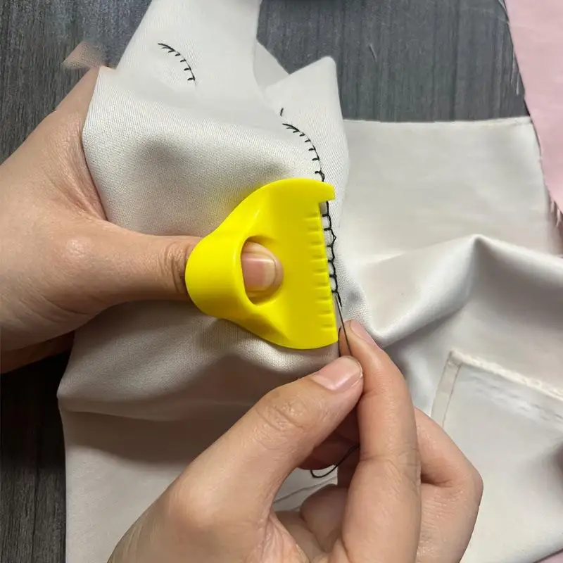 1pc Easy Sewing Guide For Beginners & Seniors - Plastic Hand Sewing Tool With 4mm & 3mm Spacing For DIY Crafting