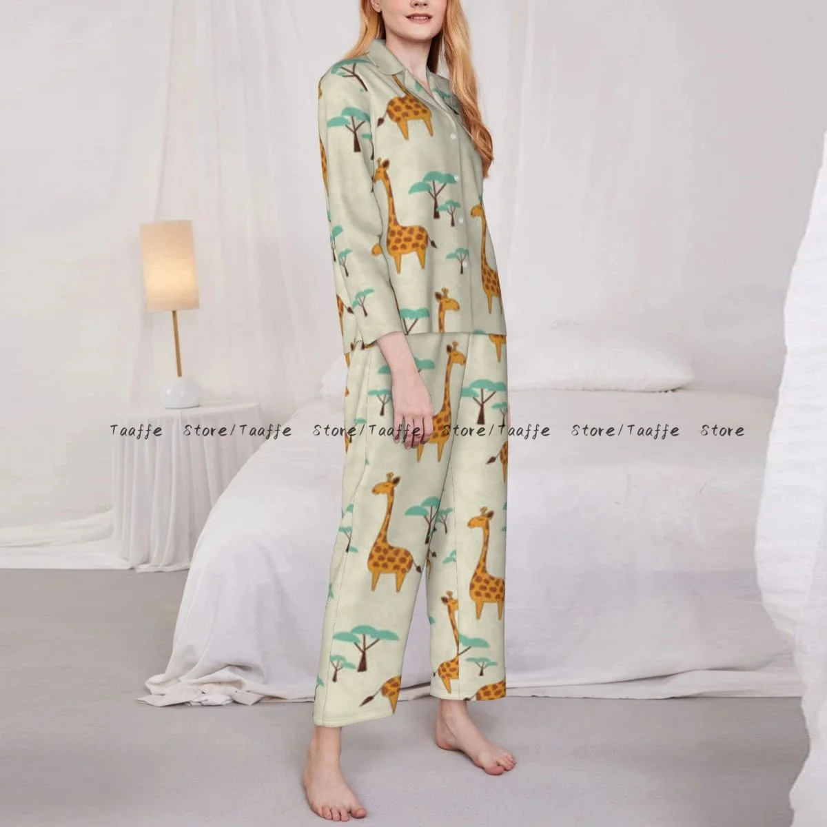 Women Sleepwear Loungewear Cute Giraffes And Trees Illustration Long Sleeve Lapel Neck Shirt and Elastic Waist Pants Pajamas Set