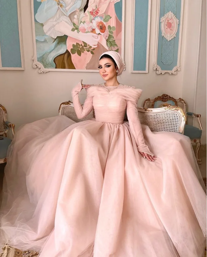 Rosa muslimische Kaftan-Abend-formale Kleider, Feen-Tüll, Perlen, lange Ärmel, Kaftan, Naher Osten, Abendkleid, Outfit, maßgeschneidert