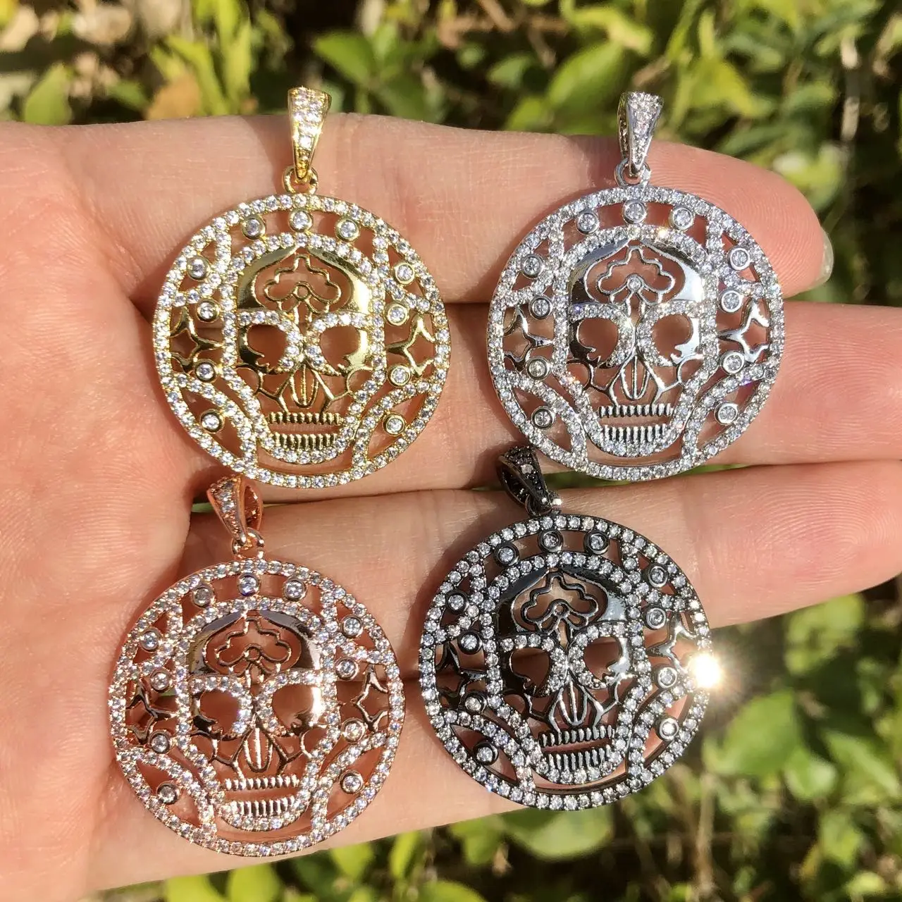 

5 Pcs Cubic Zirconia Pave Skull Charms Gold Plated Pendant For Jewelry Making Bracelet Necklace Handcrafting Accessories