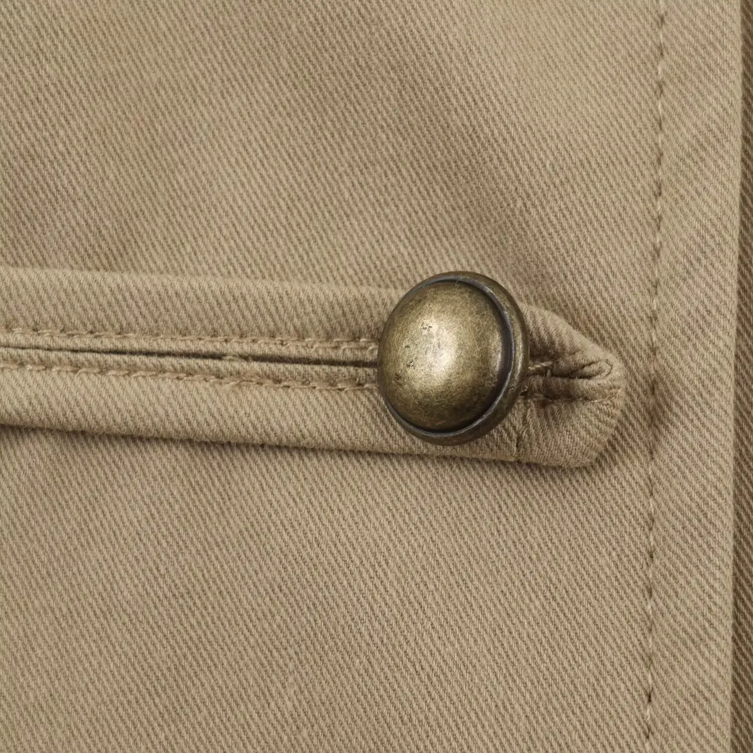 KONDALA Damen Sommer Elegantes Trägerkleid Figurbetontes Kleid mit Vintage-Knöpfen Verziertes Kurzkleid 2026 Trendiges Urlaubs-Freizeitkleid Schicke Kleider – Detail 8