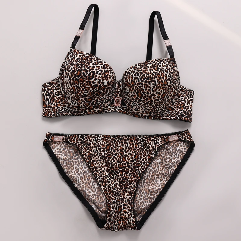 2024 New Sexy Rhinestone Underwear For Women Push Up Bra Sets Seamless Khaki Beige Black Female Lingerie