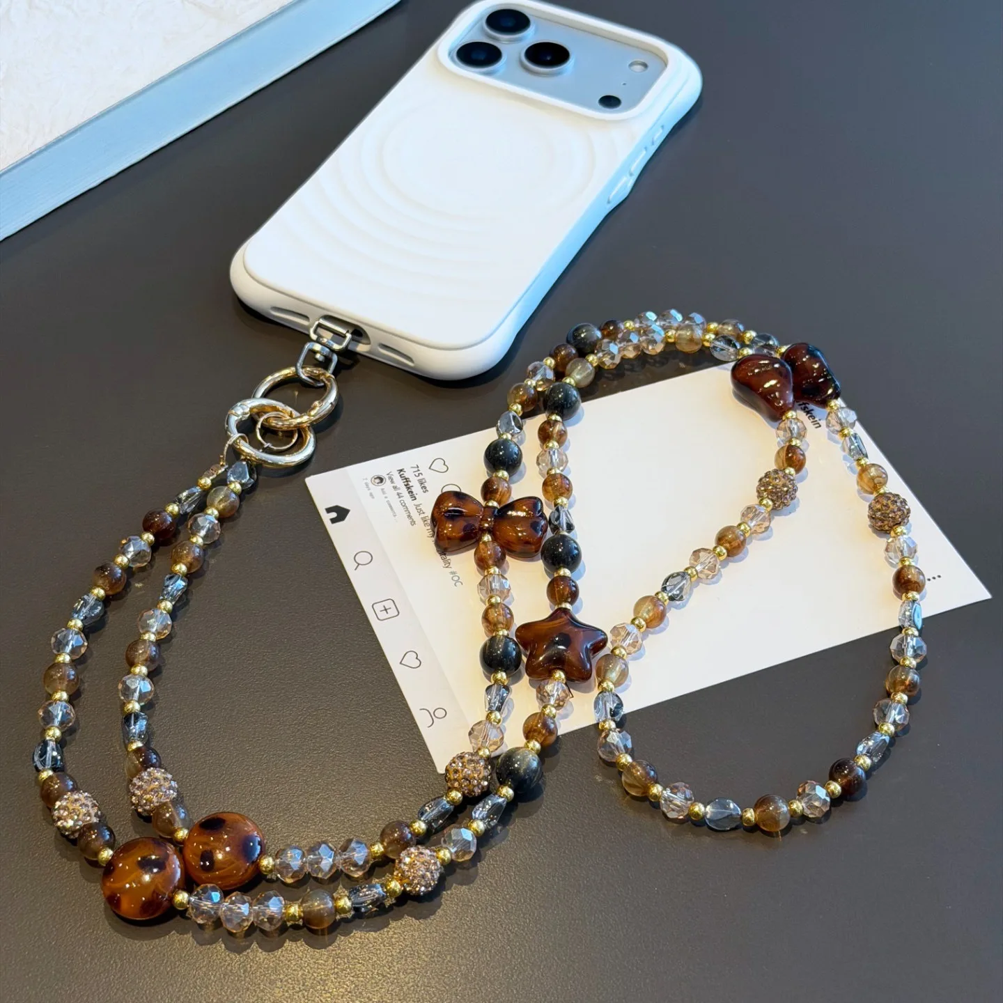 

Luxurious Sparkling Diamond Crystal Mobile Phone Lanyard Fashionable Leopard Print Beaded Chain High-End Long Accessory