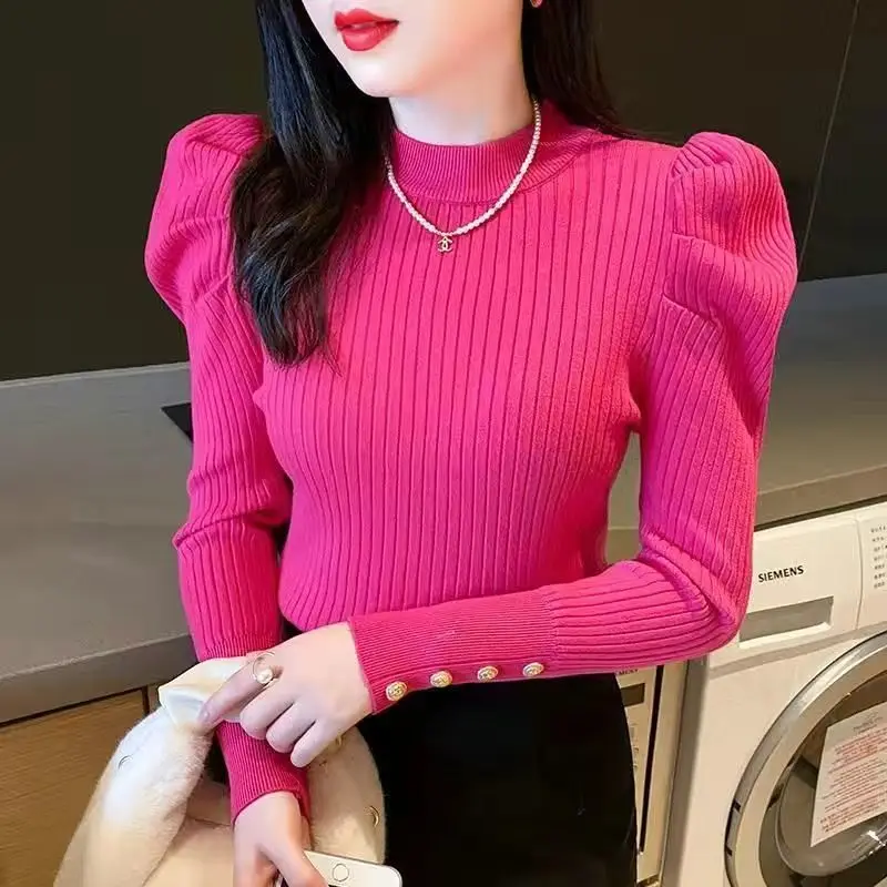 Halb-Rollkragen-Innenbekleidungspullover mit langen Ärmeln, Frühling, neues Temperament 2025, schmal geschnittener Strickpullover, Oberteil mit Blasenärmeln