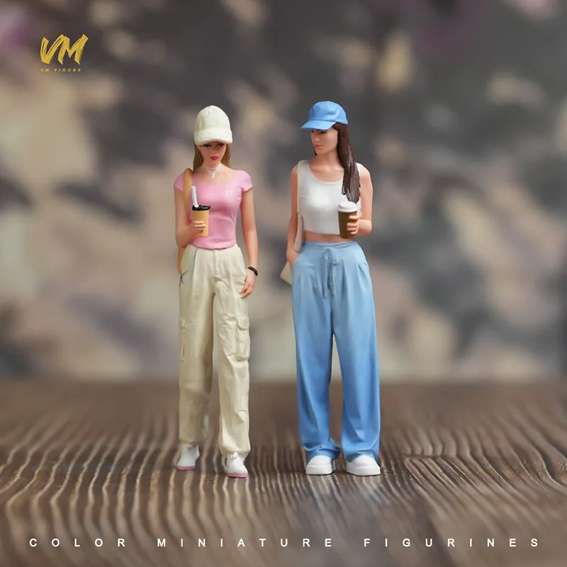 

Hand Painted 1/24 1/18 The Girl Holding Coffee Figure Model Diorama Miniature City Street View Scene Display Prop Toy