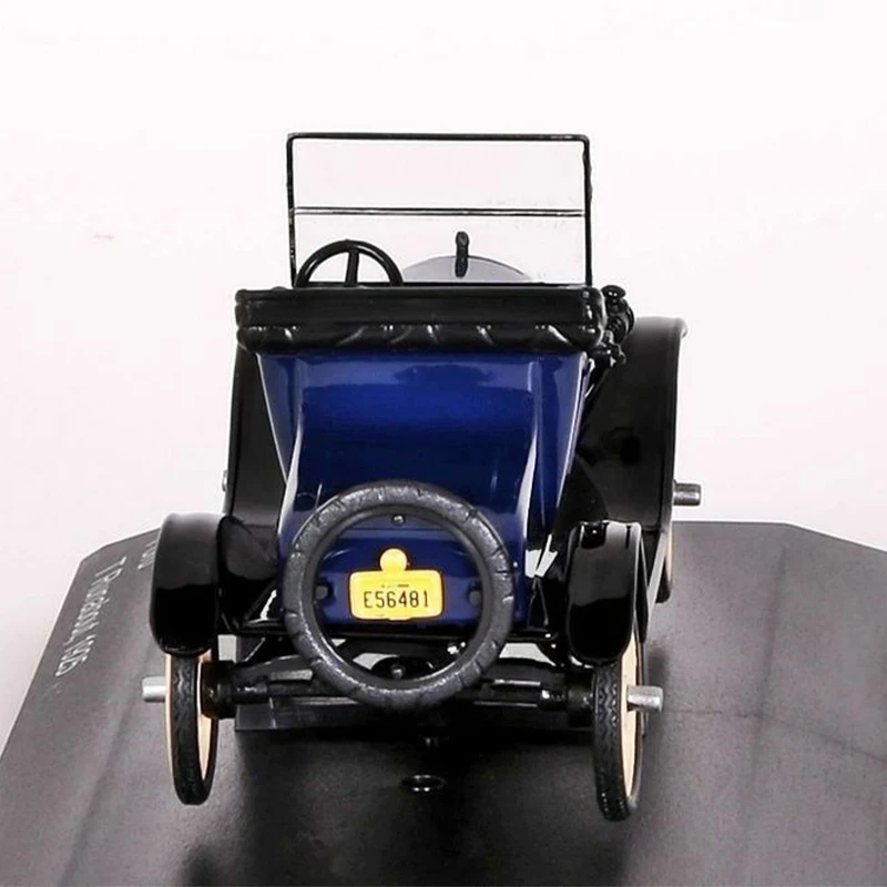 Diecast 1:43 scala Ford T Runabout 1925 simulazione modello di auto in lega Display statico giocattolo da collezione regalo Souvenir Decration